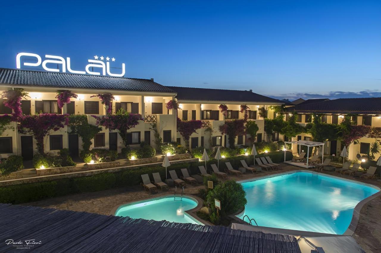 Hotel Palau Exterior foto